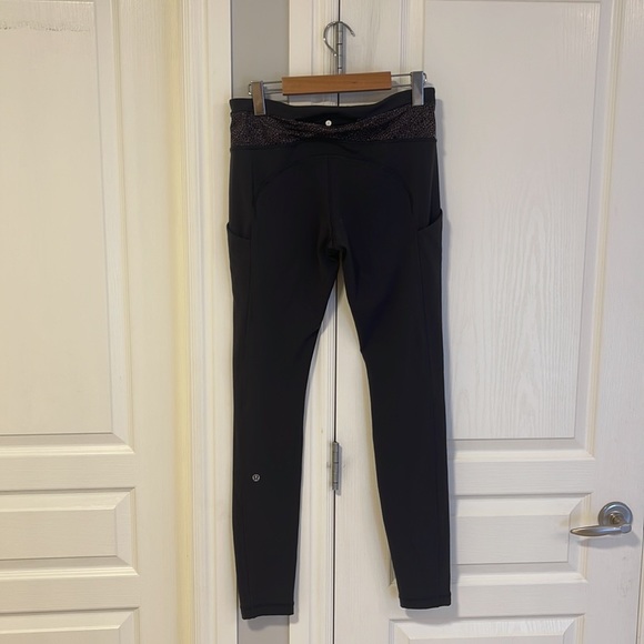 Lululemon Pants with pockets - Picture 5 of 7